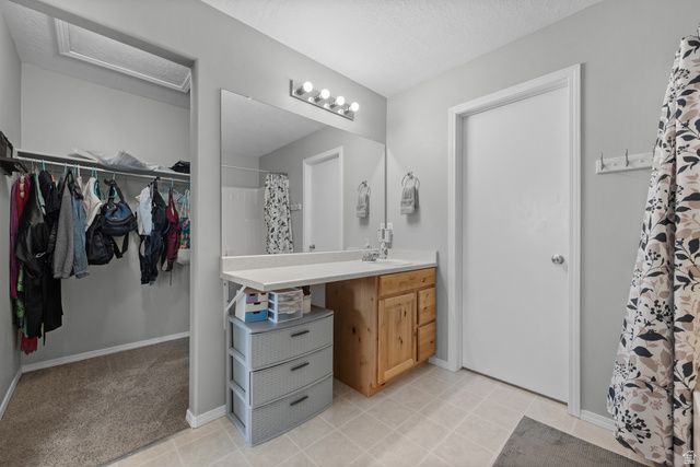 4953 W BERRY CREEK DR, Riverton, UT 84096
