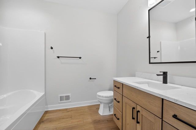 1382 LIGHTHOUSE VILLAGE ROAD, Fond Du Lac, WI 54937