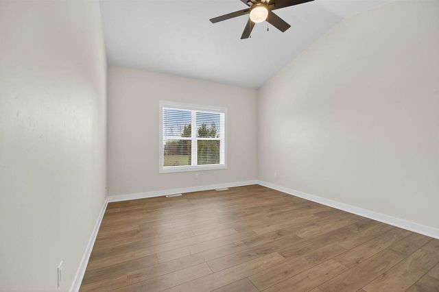 1382 LIGHTHOUSE VILLAGE ROAD, Fond Du Lac, WI 54937