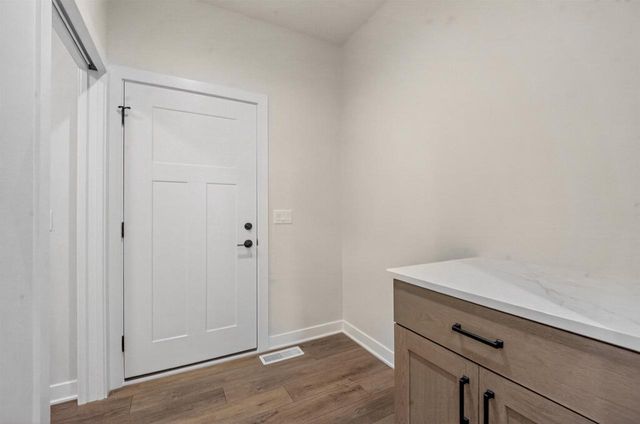 1382 LIGHTHOUSE VILLAGE ROAD, Fond Du Lac, WI 54937