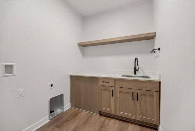 1382 LIGHTHOUSE VILLAGE ROAD, Fond Du Lac, WI 54937