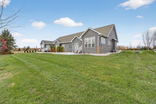 1382 LIGHTHOUSE VILLAGE ROAD, Fond Du Lac, WI 54937