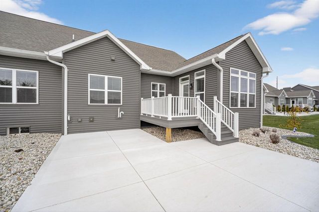 1382 LIGHTHOUSE VILLAGE ROAD, Fond Du Lac, WI 54937