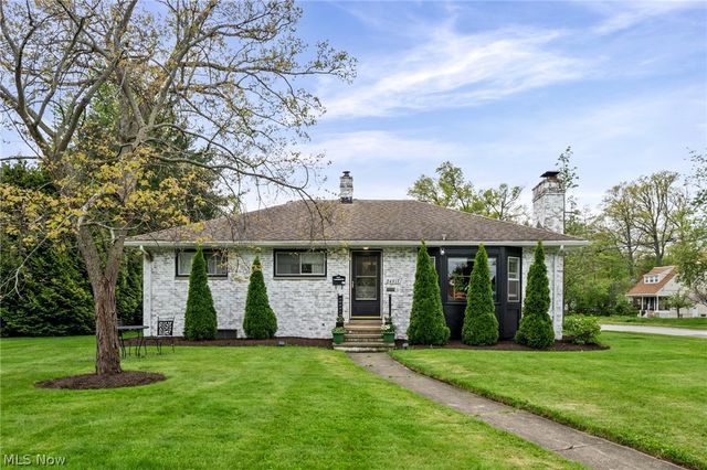 24917 Electric Drive, Bay Village, OH 44140
