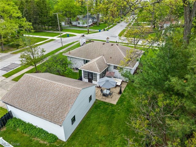24917 Electric Drive, Bay Village, OH 44140