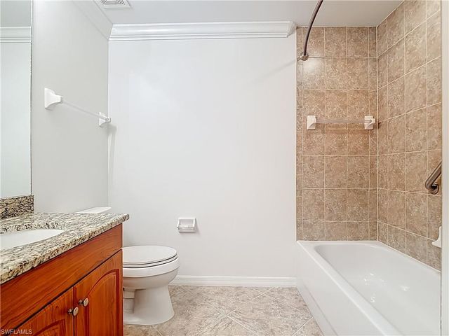 1108 Winding Pines CIR 104, Cape Coral, FL 33909