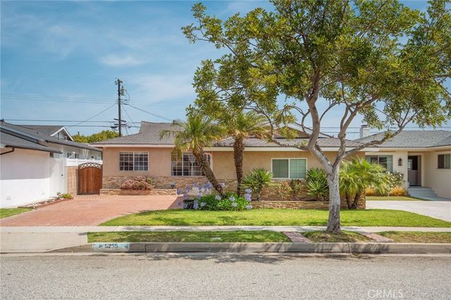 5255 W 141st Street, Hawthorne, CA 90250