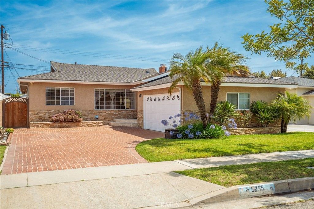 5255 W 141st Street, Hawthorne, CA 90250
