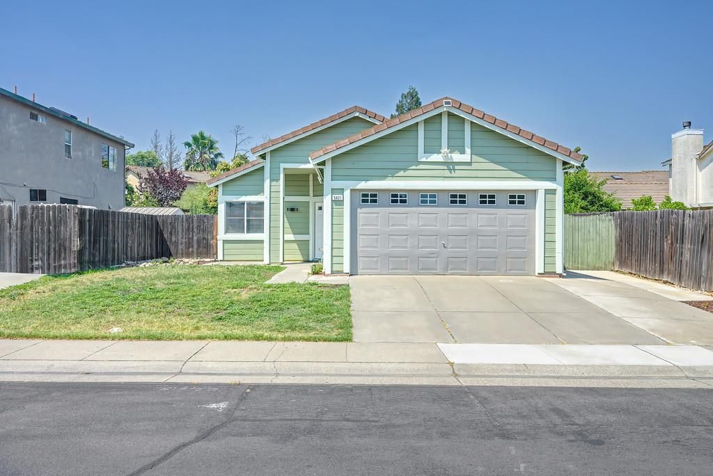 5621 Elk Spring Way, Elk Grove, CA 95758