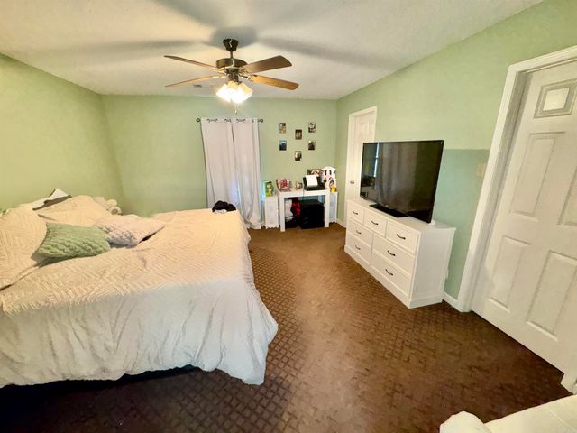 15825 Childress Road, Bauxite, AR 72011