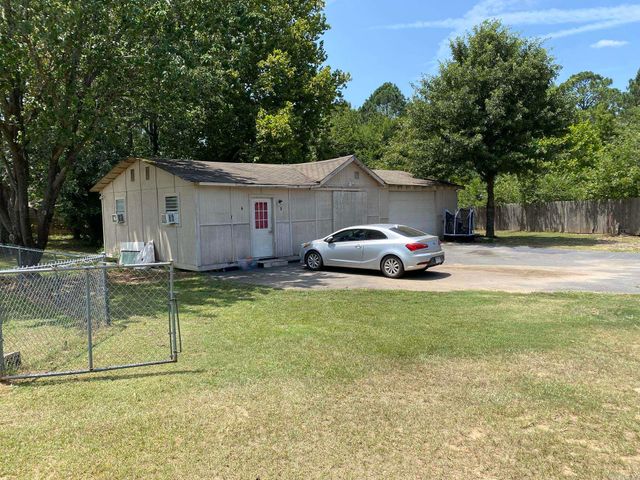 15825 Childress Road, Bauxite, AR 72011