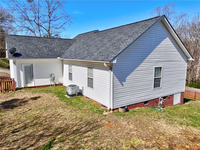 101 Forrester Drive, Liberty, SC 29657