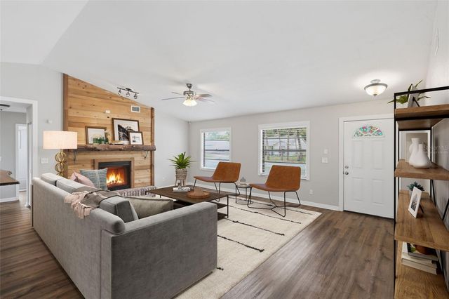 2009 UMBRELLA TREE DRIVE, Edgewater, FL 32141