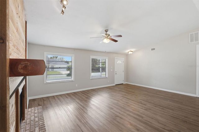 2009 UMBRELLA TREE DRIVE, Edgewater, FL 32141