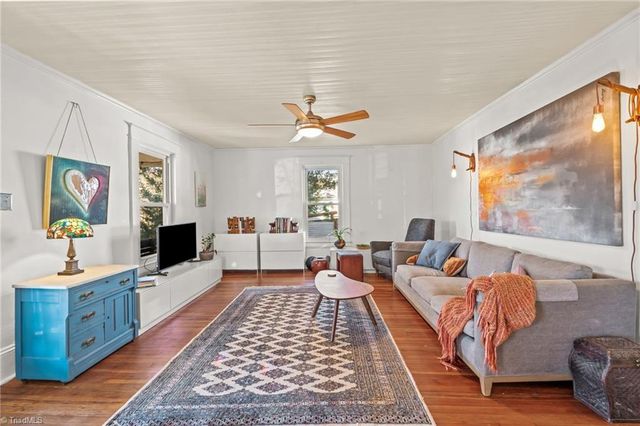 40 W Sprague Street, Winston-salem, NC 27127