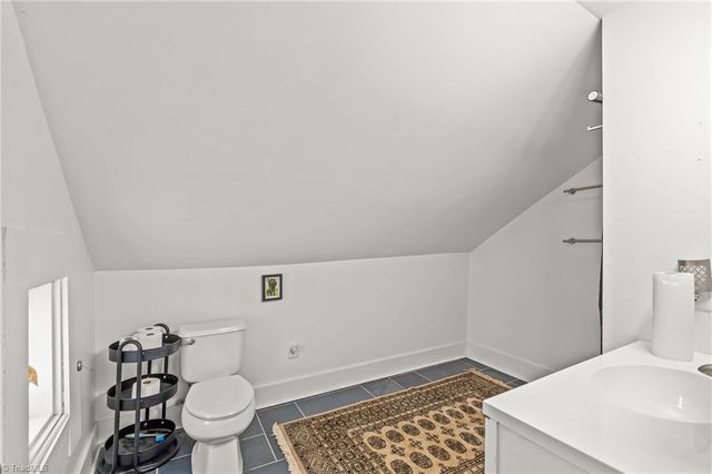 40 W Sprague Street, Winston-salem, NC 27127