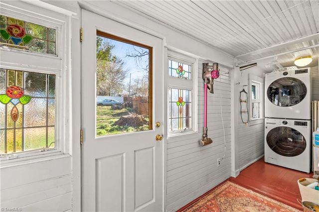 40 W Sprague Street, Winston-salem, NC 27127