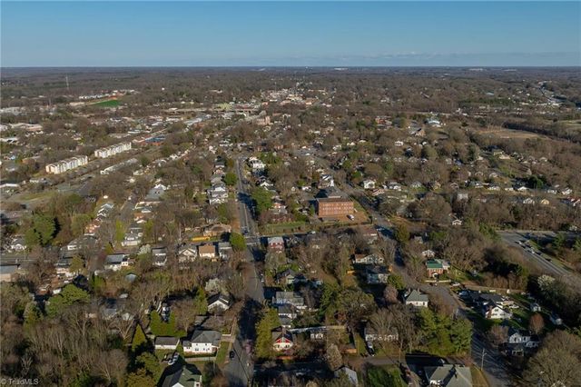 40 W Sprague Street, Winston-salem, NC 27127