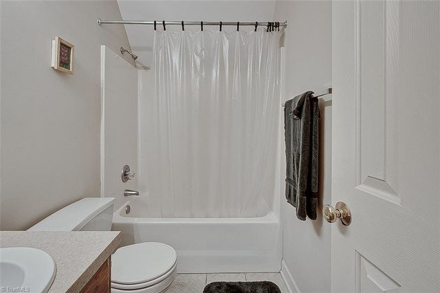 2411 Regency Drive, Randleman, NC 27317