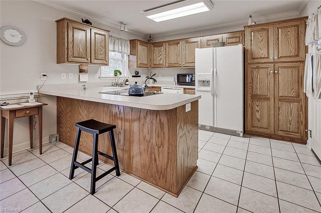 2411 Regency Drive, Randleman, NC 27317