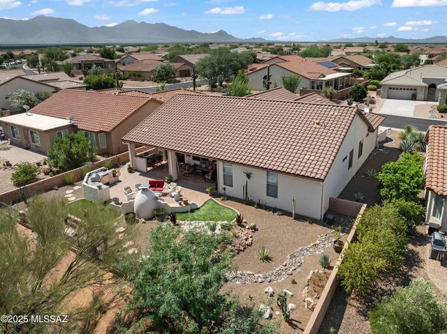 758 N Alexis Loop, Green Valley, AZ 85614