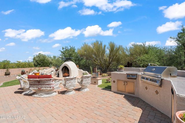758 N Alexis Loop, Green Valley, AZ 85614