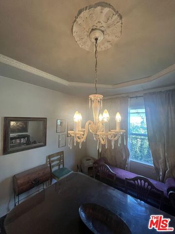 1811 S Burnside Avenue, Los Angeles, CA 90019