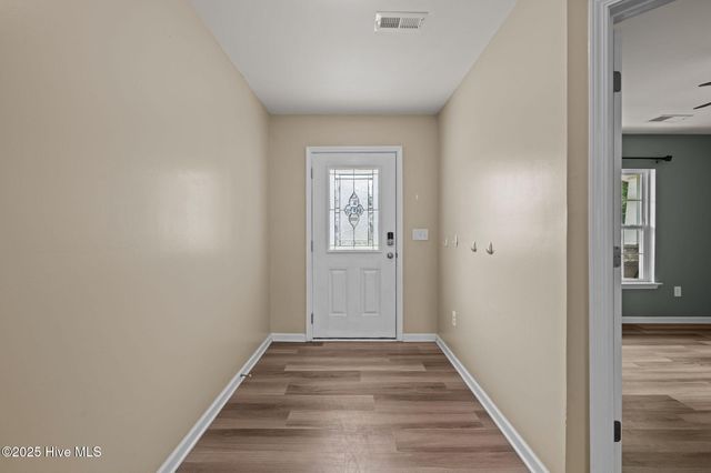 305 Frida Road, New Bern, NC 28560