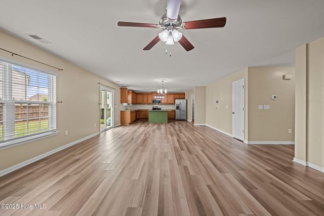 305 Frida Road, New Bern, NC 28560