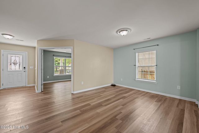 305 Frida Road, New Bern, NC 28560