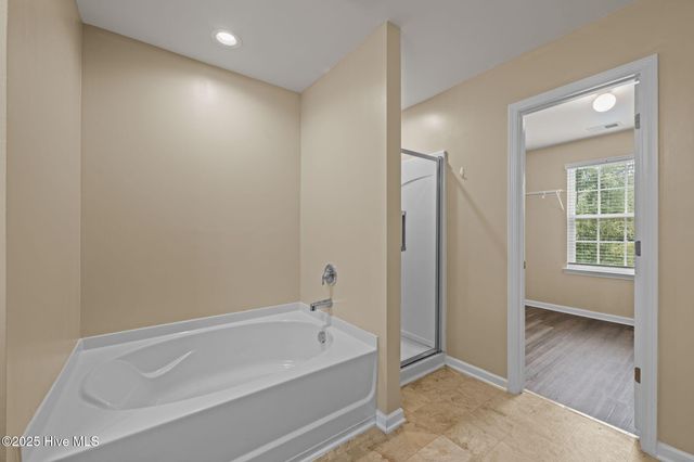 305 Frida Road, New Bern, NC 28560