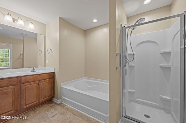 305 Frida Road, New Bern, NC 28560