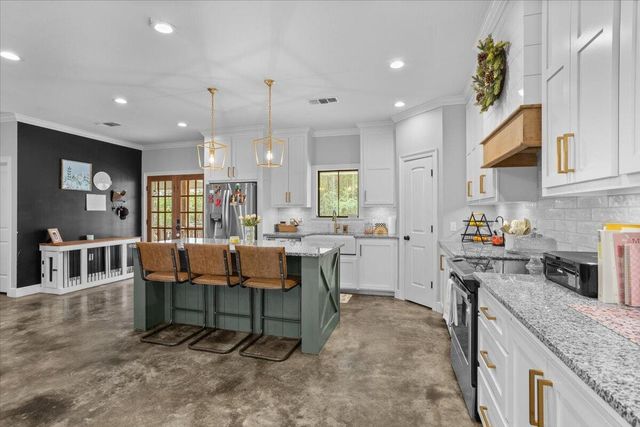 4107 Mississippi 589, Sumrall, MS 39482