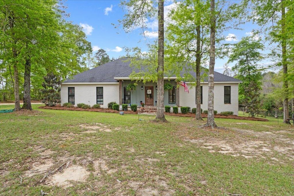4107 Mississippi 589, Sumrall, MS 39482