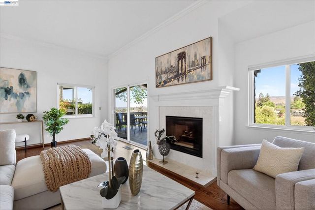 43338 Banda Ter, Fremont, CA 94539