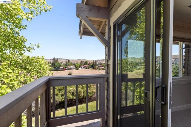 43338 Banda Ter, Fremont, CA 94539