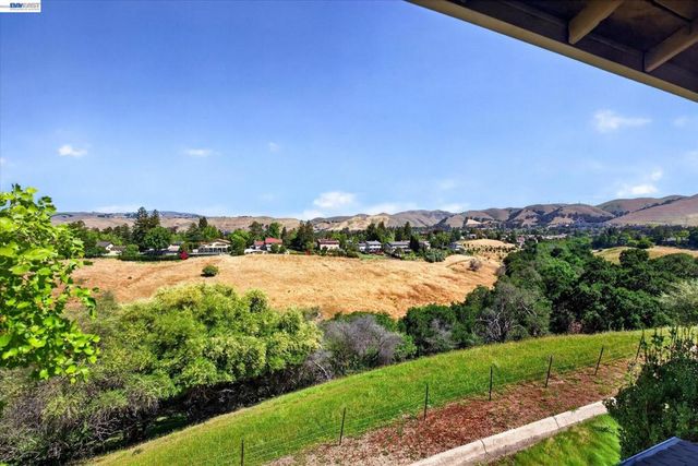 43338 Banda Ter, Fremont, CA 94539