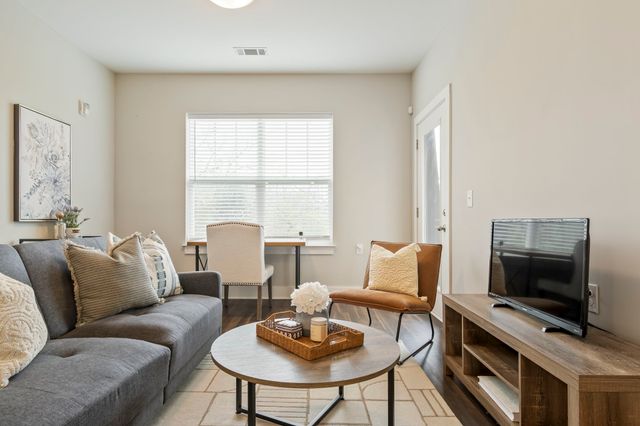 6411 Charlotte Road Cir Apt 105, Nashville, TN 37209