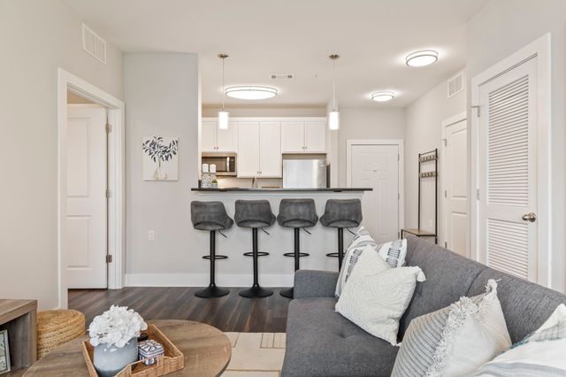 6411 Charlotte Road Cir Apt 105, Nashville, TN 37209