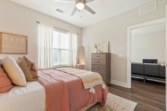 6411 Charlotte Road Cir Apt 105, Nashville, TN 37209