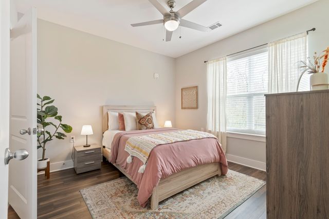 6411 Charlotte Road Cir Apt 105, Nashville, TN 37209