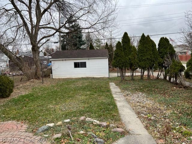 3855 Weddell Street, Dearborn, MI 48124