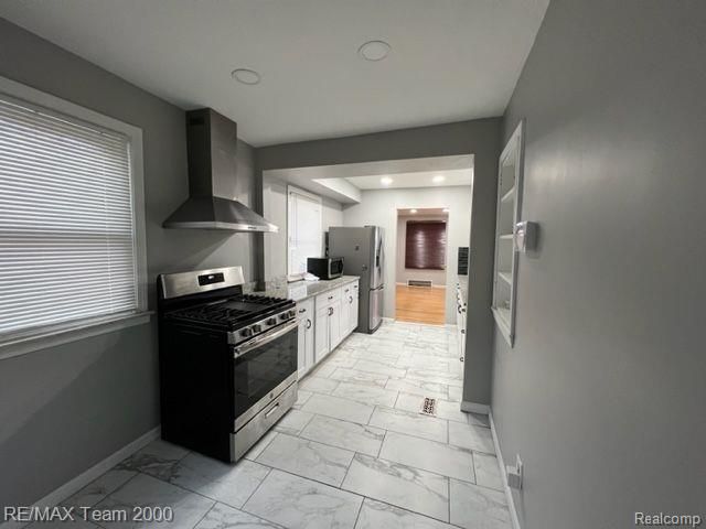 3855 Weddell Street, Dearborn, MI 48124