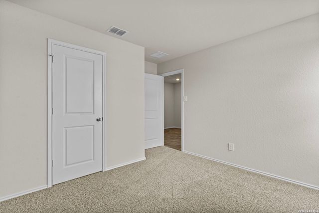 1005 Prince Albert, Seguin, TX 78155