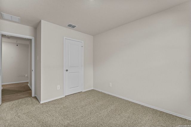 1005 Prince Albert, Seguin, TX 78155