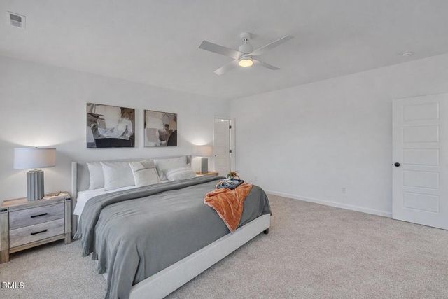 395 Pecan Valley Way, Four Oaks, NC 27524