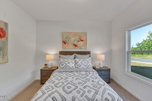 395 Pecan Valley Way, Four Oaks, NC 27524