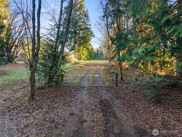 16903 McElroy Road, Arlington, WA 98223