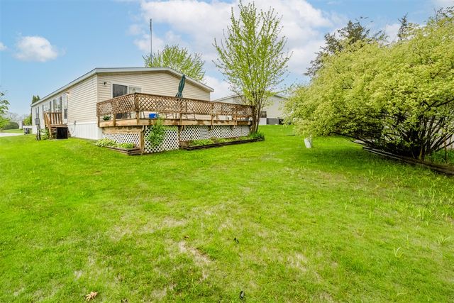 8000 Warren Woods Road 62, Three Oaks, MI 49128