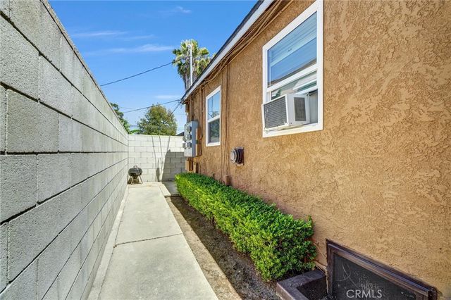 1065 E 19th, Long Beach, CA 90806